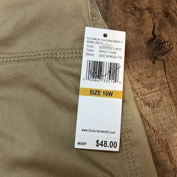 Gloria Vanderbilt khaki unltd Sadie Bermuda Shorts NWT 16W - Picture 3 of 11